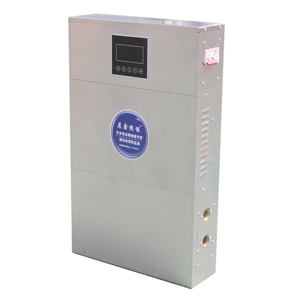 他是用电开的热水器