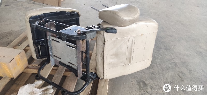 预埋板及角钢焊接