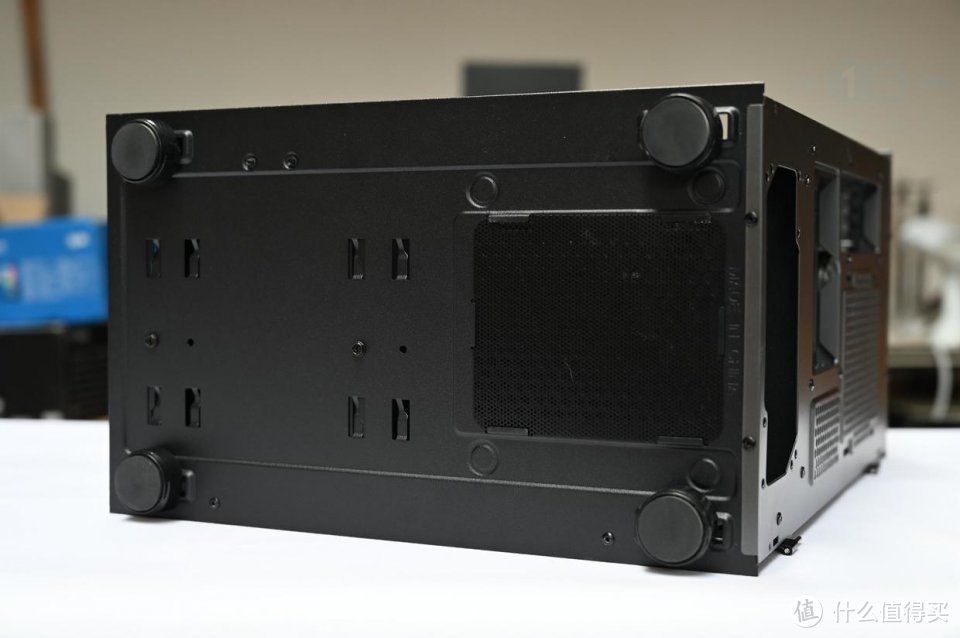 让DIY玩家发挥更自由,Tt启航者A1机箱体验