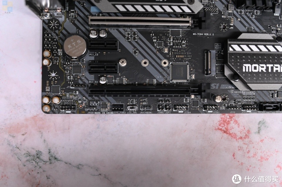 让DIY玩家发挥更自由,Tt启航者A1机箱体验