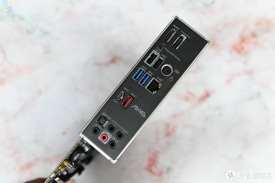 让DIY玩家发挥更自由,Tt启航者A1机箱体验