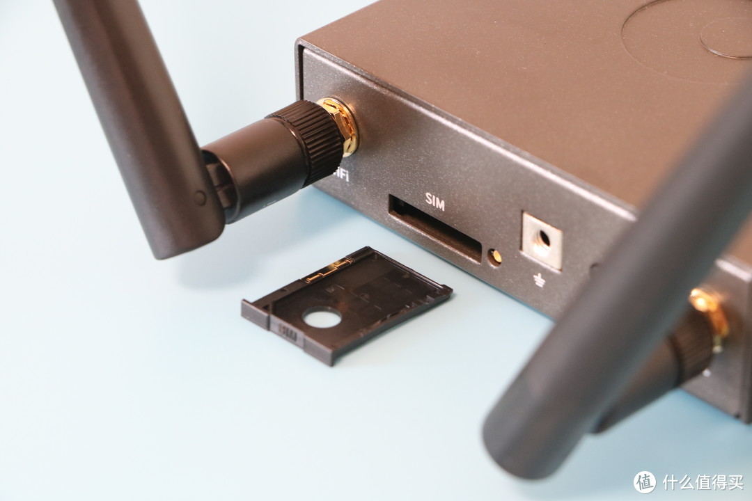 家用路由器的价格享受工业路由器的服务,蒲公英R300A路由器体验