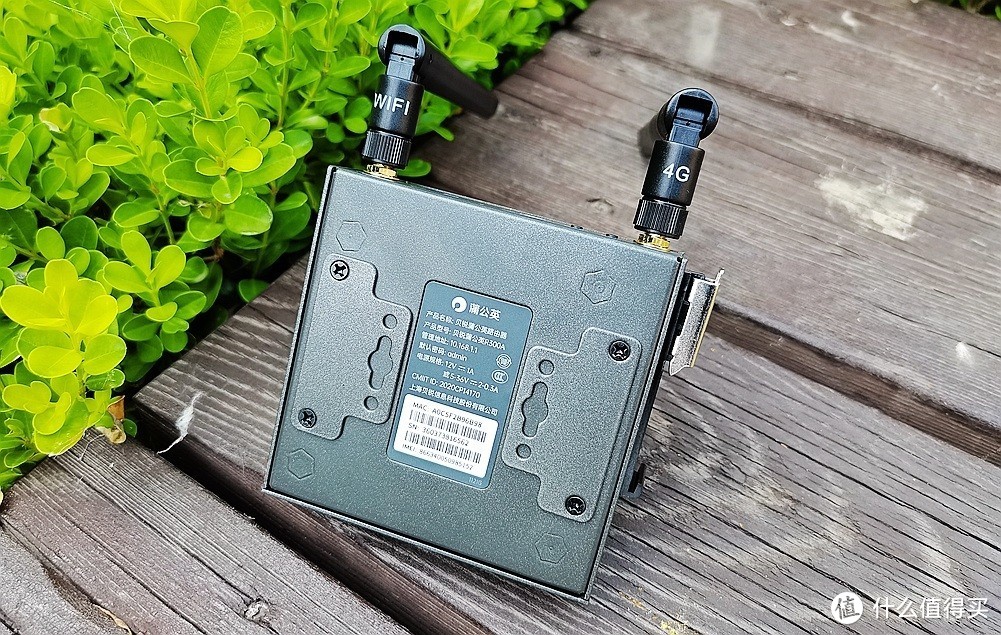 工业路由器到底多强悍,WiFi+4G+智能组网!