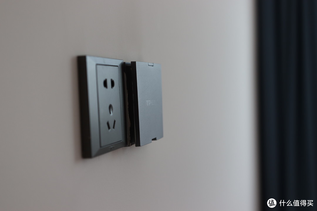 比标准电板厚一点