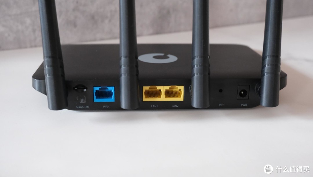 将整个办公室搬回家,蒲公英X4C智能组网路由器开箱