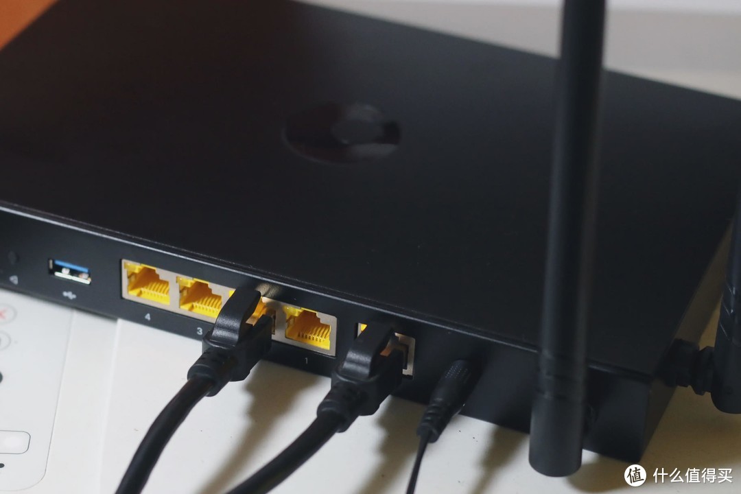 千兆组网提供流畅办公环境,蒲公英X5无线双频路由器测评