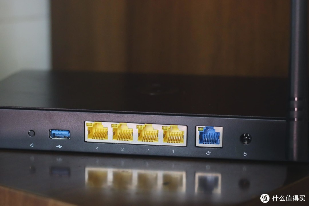 千兆组网提供流畅办公环境,蒲公英X5无线双频路由器测评