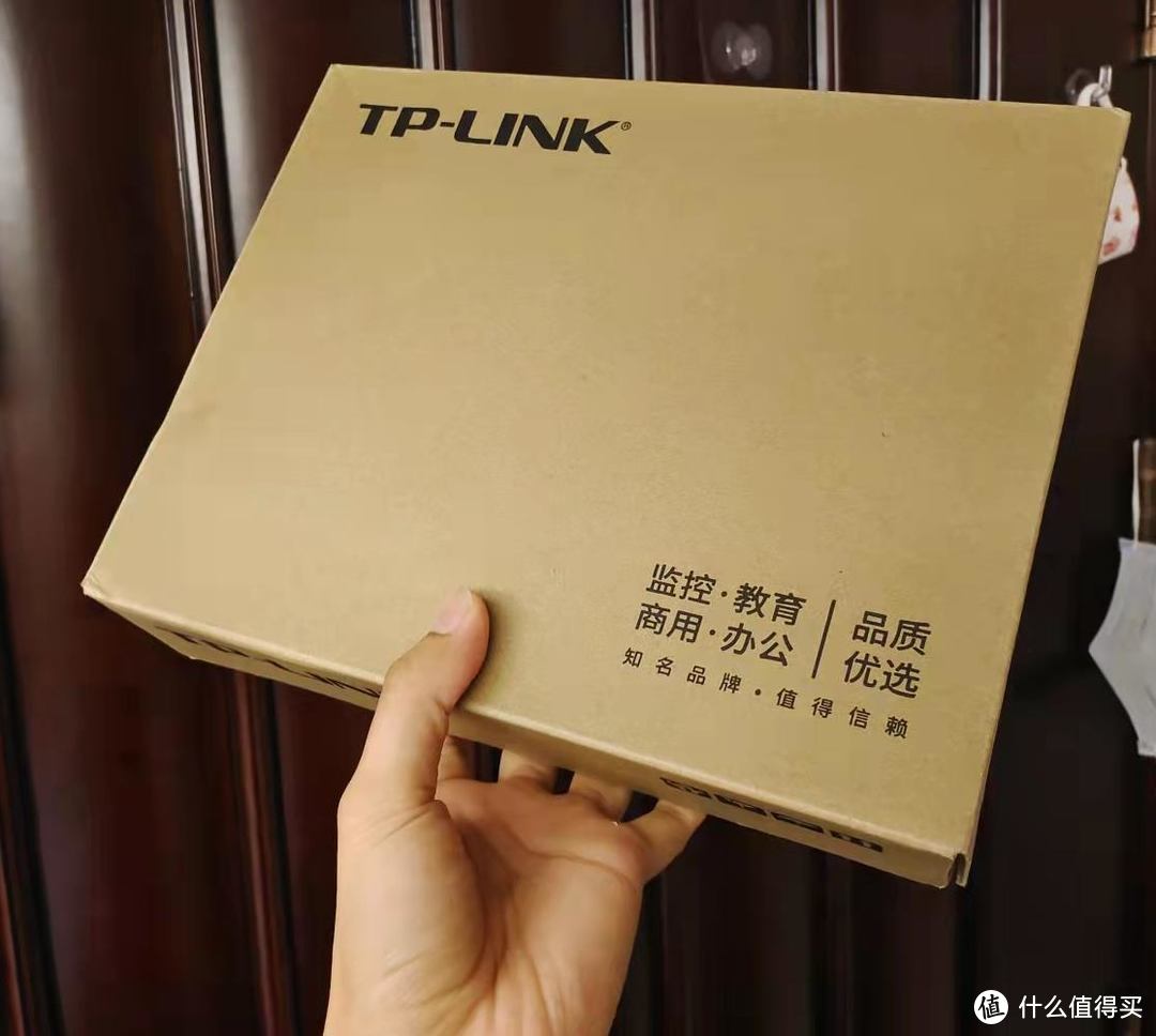 最后,我们有一个价值数十亿美元的 人口与经济互换。这是理想的。