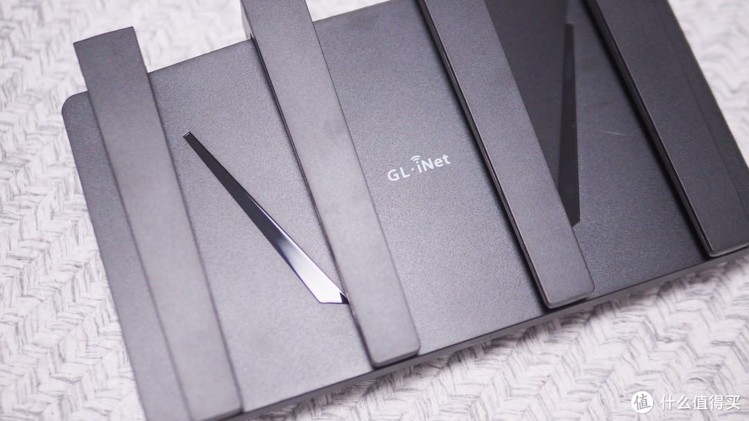 为刷机而生,首款支持原生Openwrt的WIFI 6路由器——GL-A