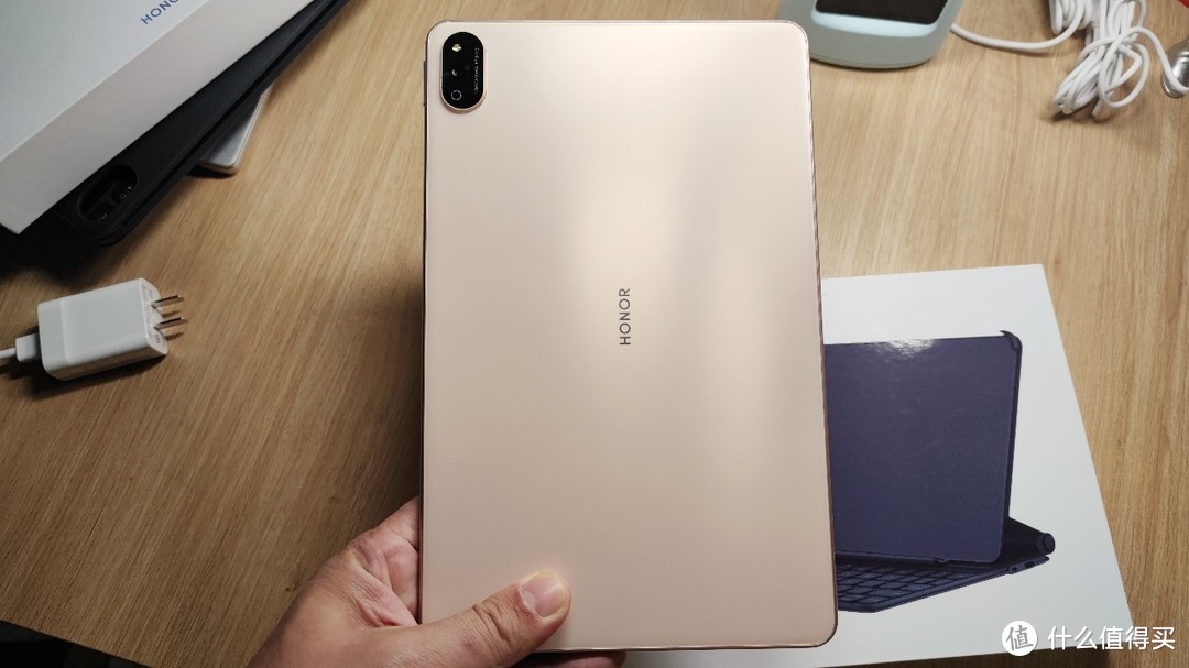 适配应用超华为,软硬件搭配更均衡,荣耀平板 V7体验分享