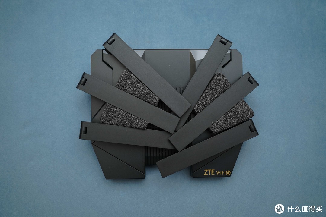 国产芯、真 2.5G 电口,中兴 AX5400 Pro WiFi6路由器体验(附 AX6 对比)