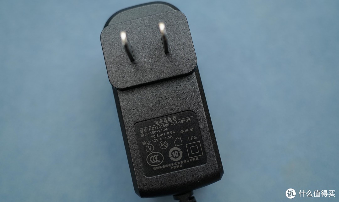 国产芯、真 2.5G 电口,中兴 AX5400 Pro WiFi6路由器体验(附 AX6 对比)