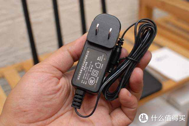 智能组网,轻松解决工作生活N个联网问题:蒲公英X4C 4G路由器