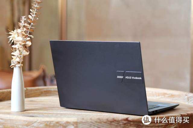 2.8K OLED屏 年轻人轻薄本新选择,华硕无畏Pro14 酷睿版体验