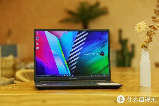 2.8K OLED屏 年轻人轻薄本新选择,华硕无畏Pro14 酷睿版体验