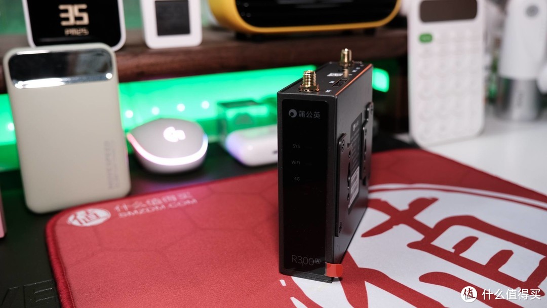 户外没网络也能上网,这黑科技绝了,蒲公英无线路由器R300A体验