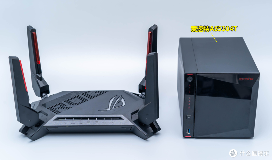 双2.5G网口,NAS、电竞必备神器:华硕ROG GT-AX6000 无线路由器开箱体验!