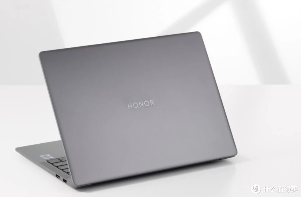 MagicBook V14:全球首批搭载Win11的Evo认证笔记本