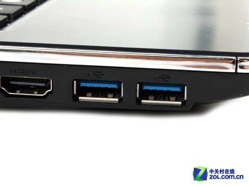 笔记本电脑耳机插孔在哪