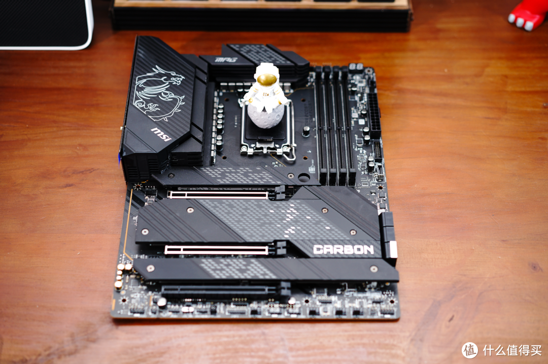 浅谈12代i7-12700K超频:提升明显,温控尚可,但小核表现诡异