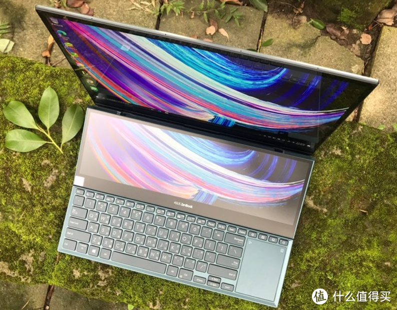 华硕品质-坚若磐石-Zenbook UX 582 OLED 双屏幕笔记本