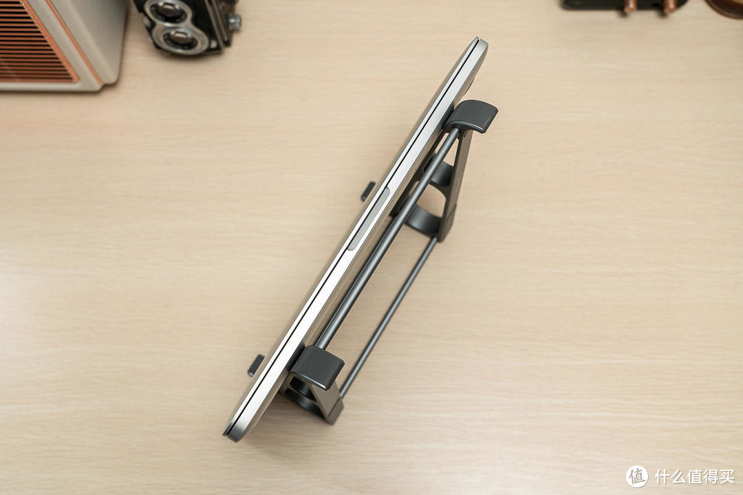 钢筋铁骨,站如松坐如钟,ORICO铝合金笔记本电脑支架体验