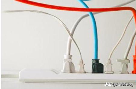 电脑蓝屏怎么办呢电脑蓝屏后开不了机黑屏,蓝屏重启黑屏不开机? 电脑蓝屏怎么办呢,蓝屏重启黑屏不开机?