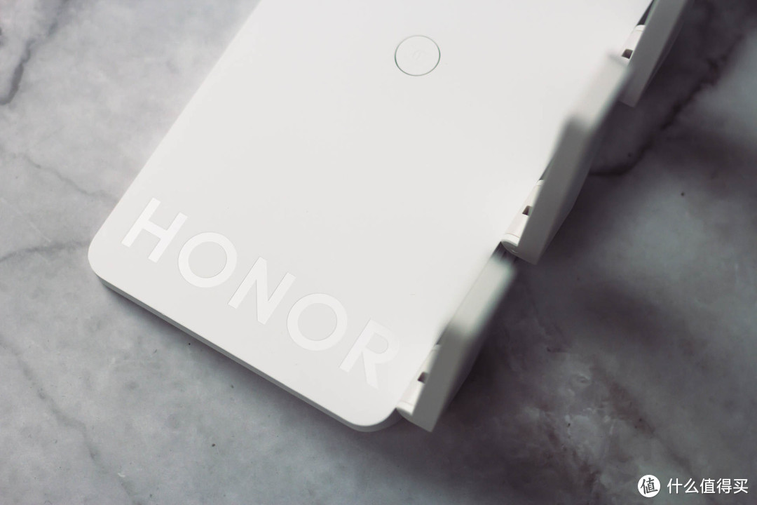 数码小白也能设置好的安全路由器,荣耀路由3 SE,无需电脑两步即可