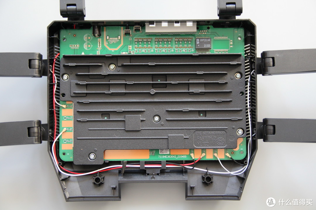 中兴AX5400 Pro拆解报告:很强,不过还可以更强