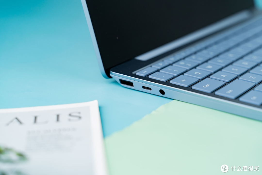 优雅精致，这款轻薄本是商务人士最爱