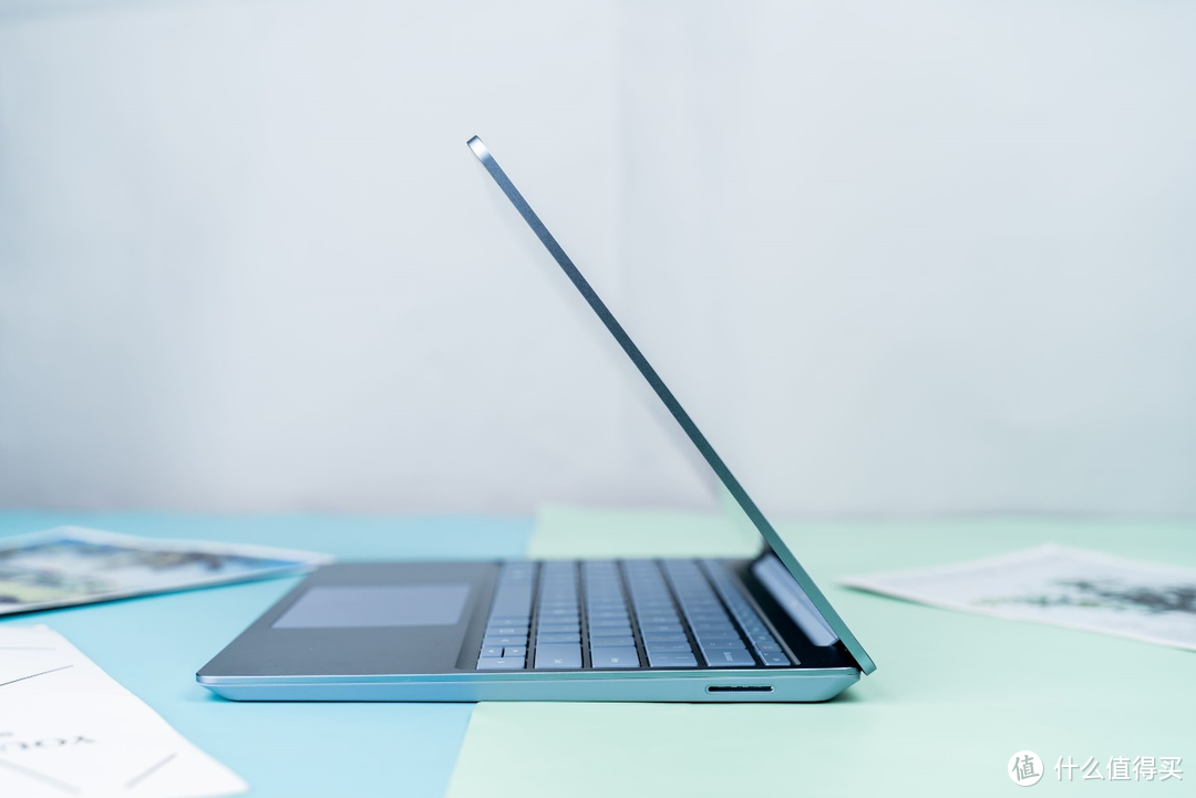 优雅精致，这款轻薄本是商务人士最爱