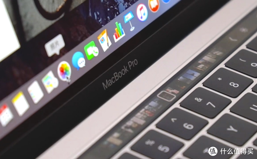 临近2022年，笔记本电脑加触控屏是大势所趋吗？