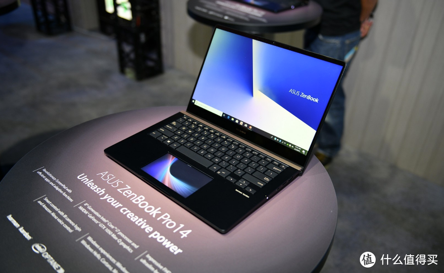 临近2022年，笔记本电脑加触控屏是大势所趋吗？