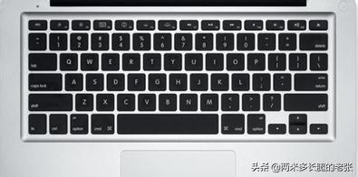 笔记本电脑键盘打字错乱怎么办？