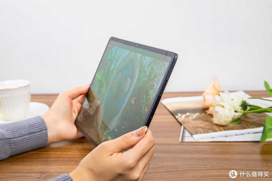 超大屏幕,满足你娱乐观影需求的小新Pad Pro