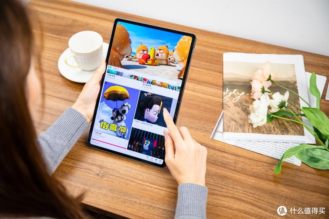 超大屏幕,满足你娱乐观影需求的小新Pad Pro