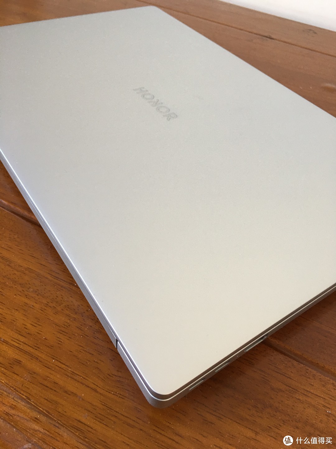 华为荣耀MagicBook锐龙 开箱体验