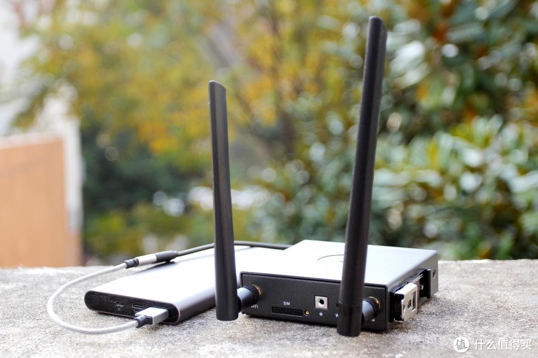 工业级别4G无线路由器,蒲公英R300A体验,性能强扩展性高