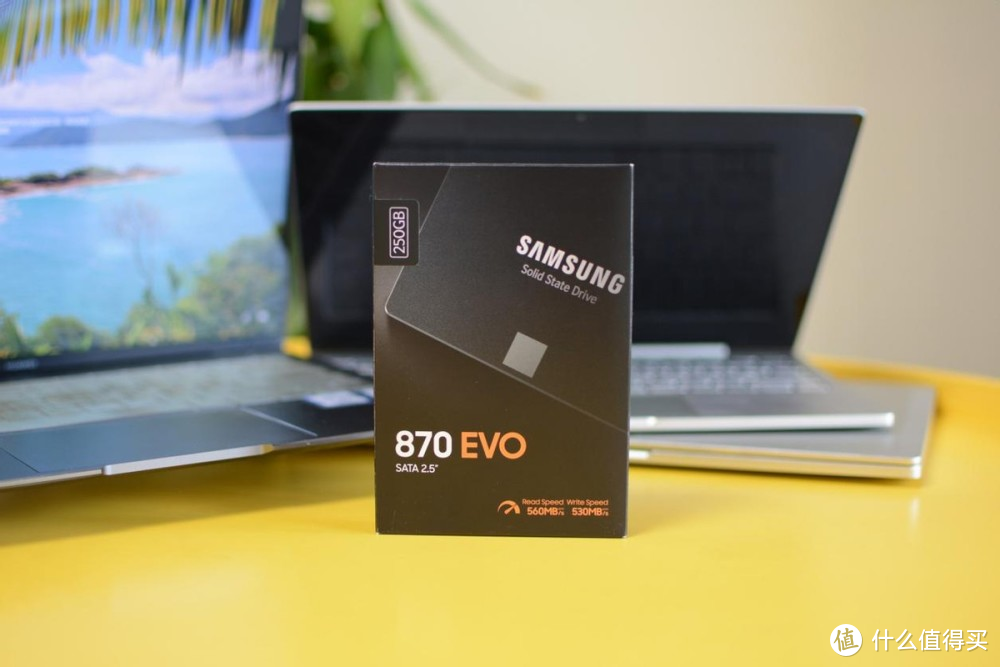 千万别对旧电脑失望！换个固态硬盘速度快到飞起