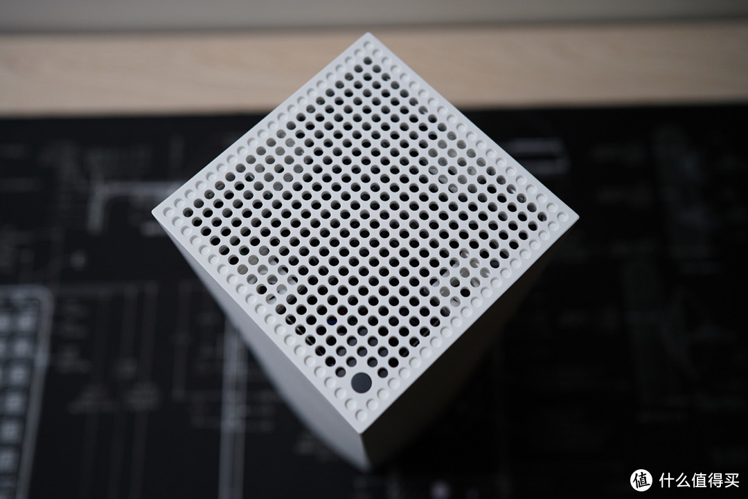 以一敌三,VELOP AX5300路由器开箱简评