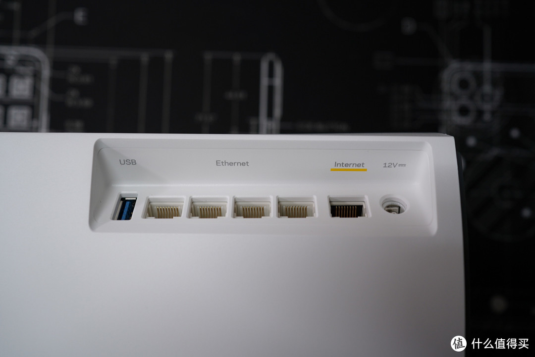 以一敌三,VELOP AX5300路由器开箱简评