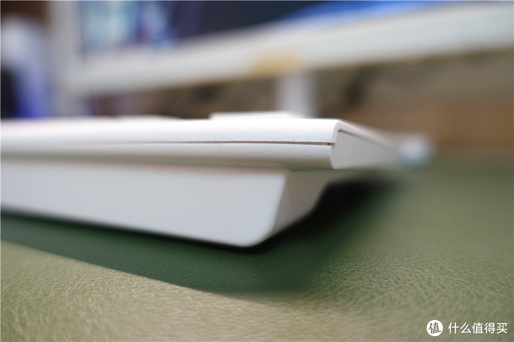 百元办公新装置!雷柏X2000无线键鼠套装测评