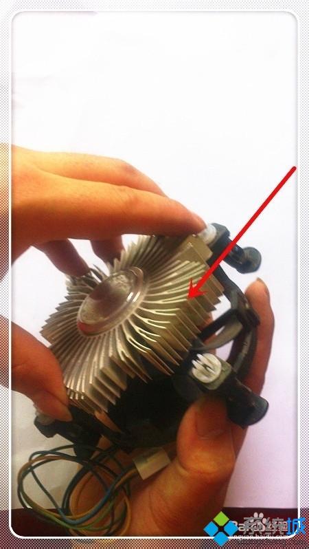 电脑主机箱声音突然很大如何解决 电脑主机箱声音突然很大如何解决