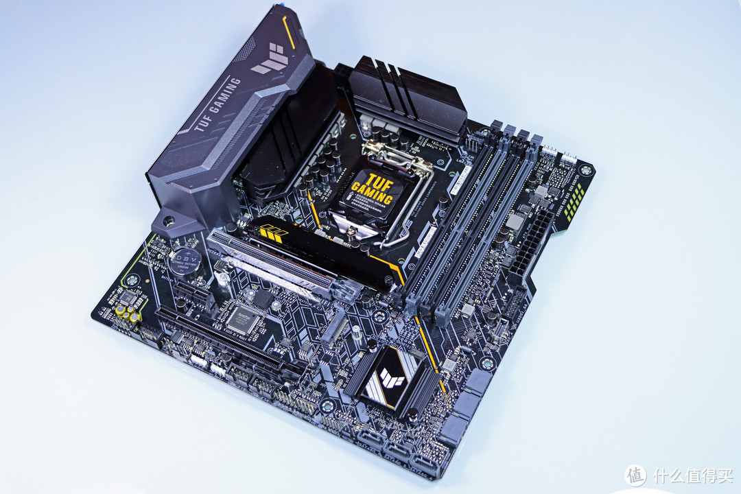 双十二全新组装电脑只要 3700 元起,了解一下哈