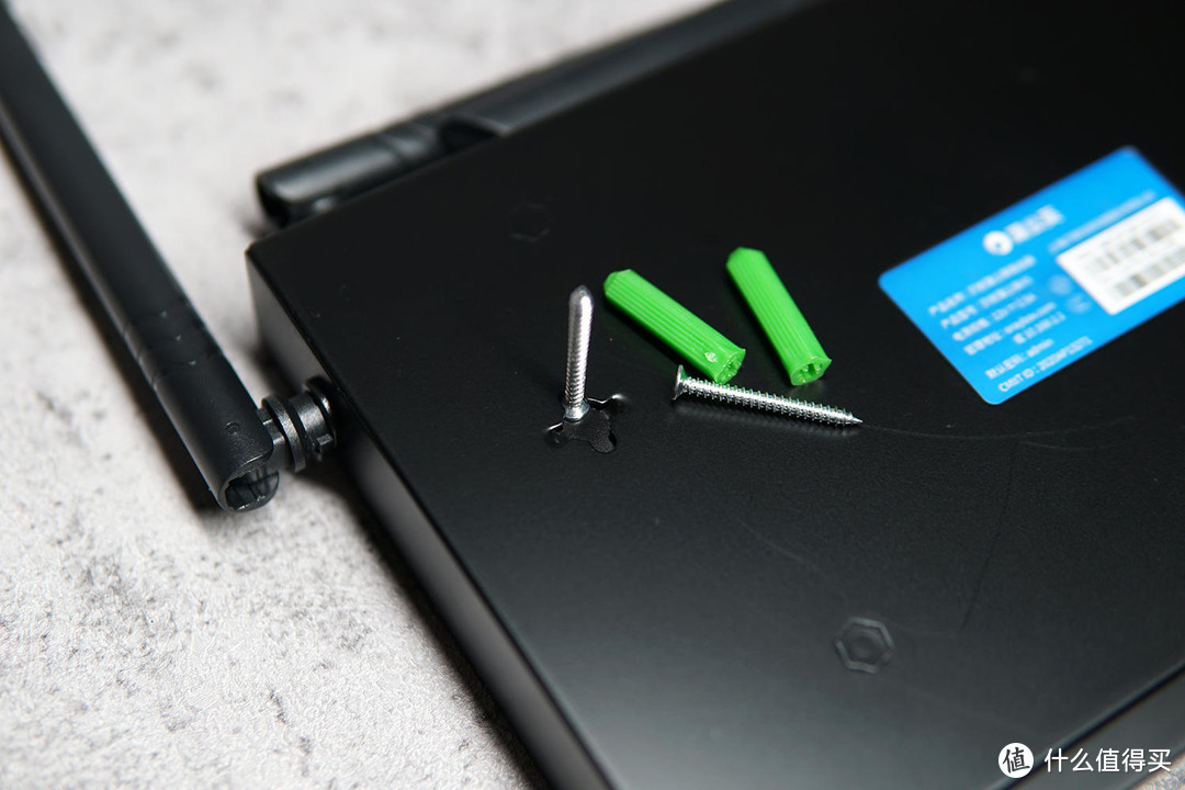 不只是WiFi 6，还能异地组网，蒲公英X5无线双频路由器上手体验