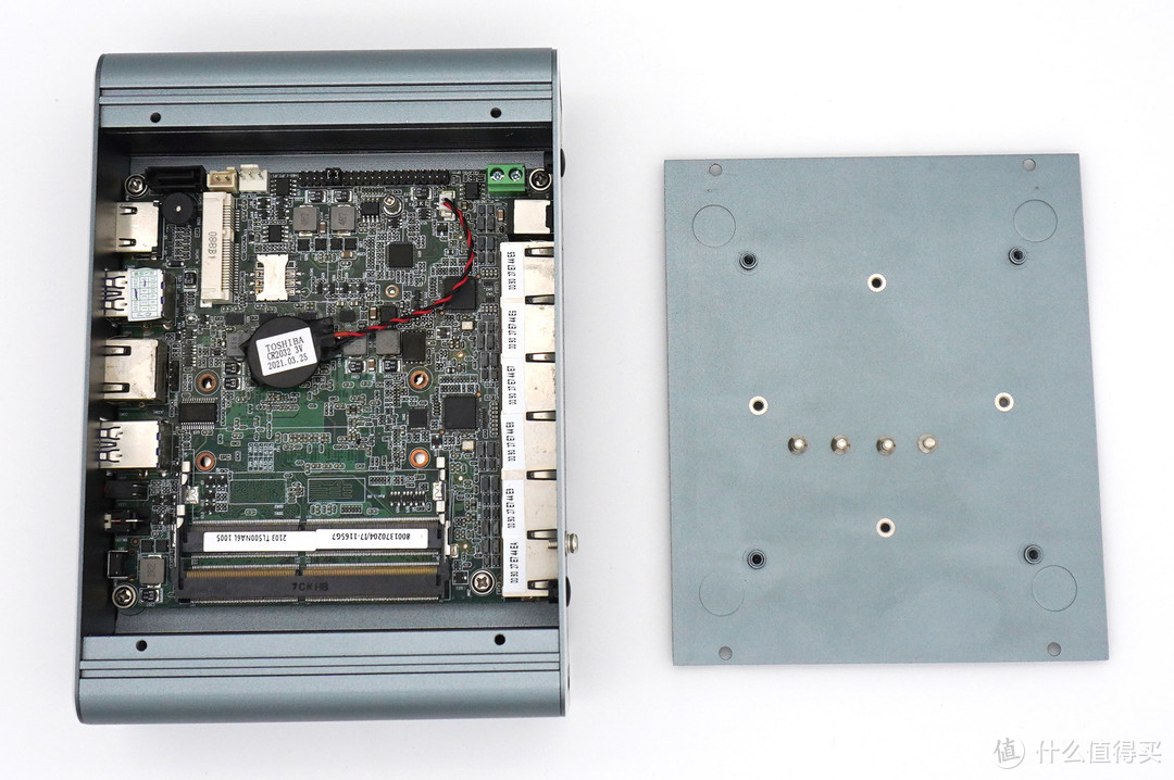 我的HomeServer搭建小记：ESXI+OpenWrt+Windows10+Linux