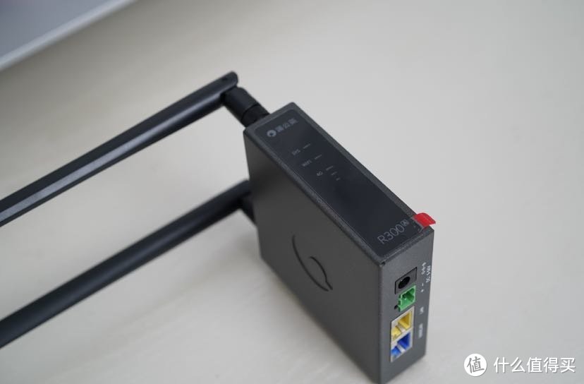 不用拉宽带也能高速上网——蒲公英R300A 4G路由器体验