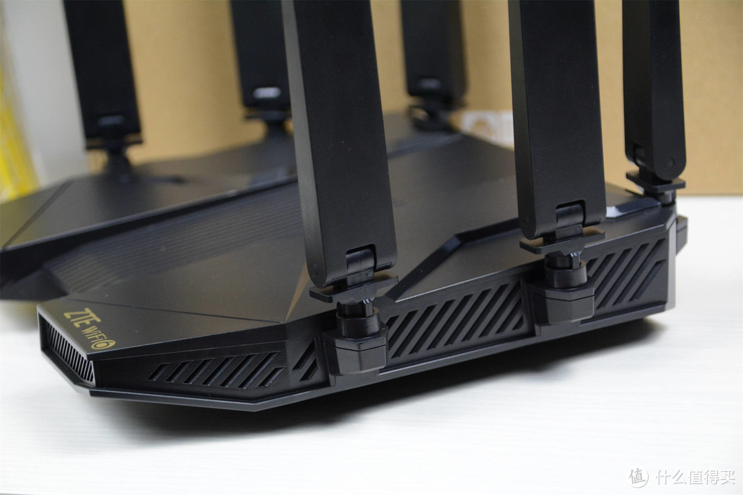 感受国产自研芯片的魅力,中兴AX5400Pro路由器体验,稳了