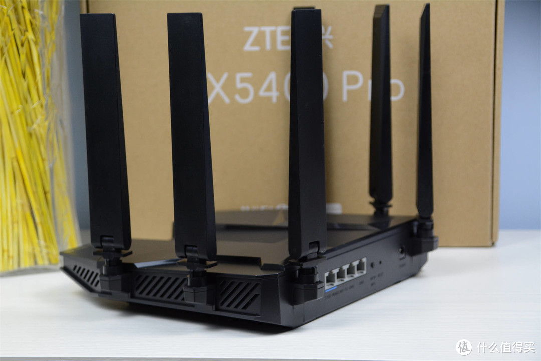 感受国产自研芯片的魅力,中兴AX5400Pro路由器体验,稳了
