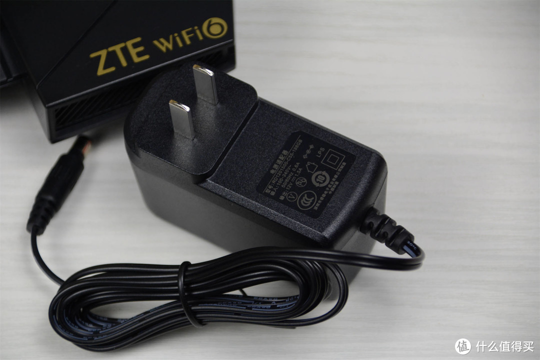 感受国产自研芯片的魅力,中兴AX5400Pro路由器体验,稳了